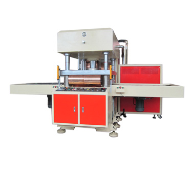 油壓式半自動PET包裝盒壓痕模切機 油壓式半自動PET包裝盒壓痕模切機